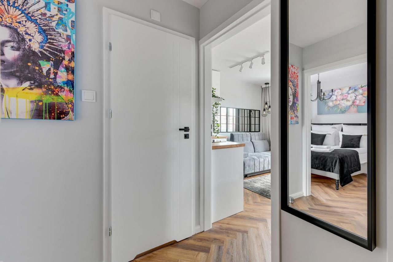 Magical River View By Downtown Apartment Gdansk